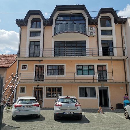 Apartmani Dubrava 2 萨格勒布 外观 照片